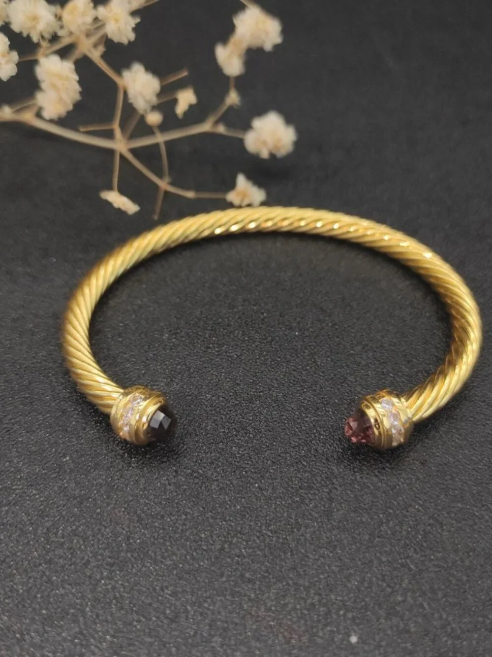 😙David Yurman😙 5MM gold bracelet with purple diamonds